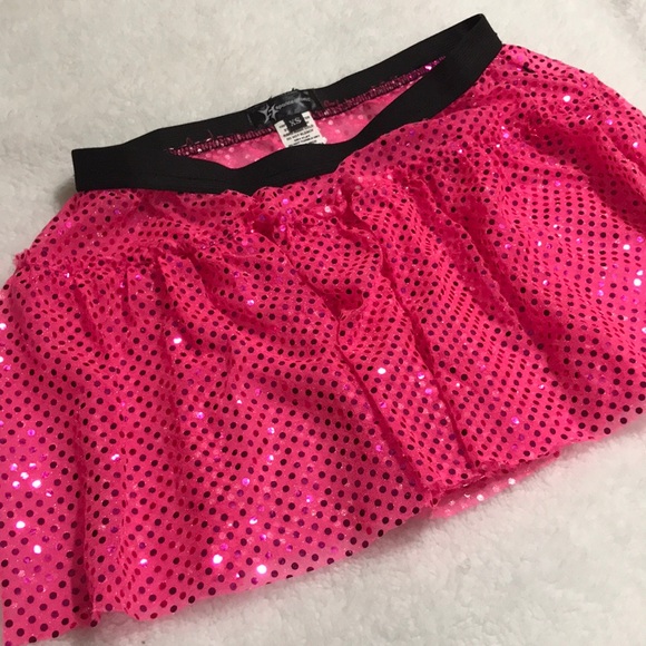 pink running skirt